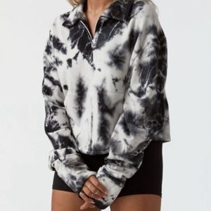 Like🆕 LIMITED EDITION JOAH BROWN COOKIES & CREAM ASPEN HALF ZIP CROP SWEATSHIRT